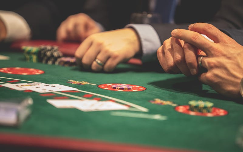Casino en vivo con licencia MGA — mesa de ruleta Evolution Gaming